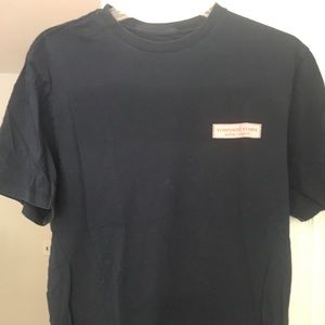 Short sleeve navy vineyard vines T-shirt